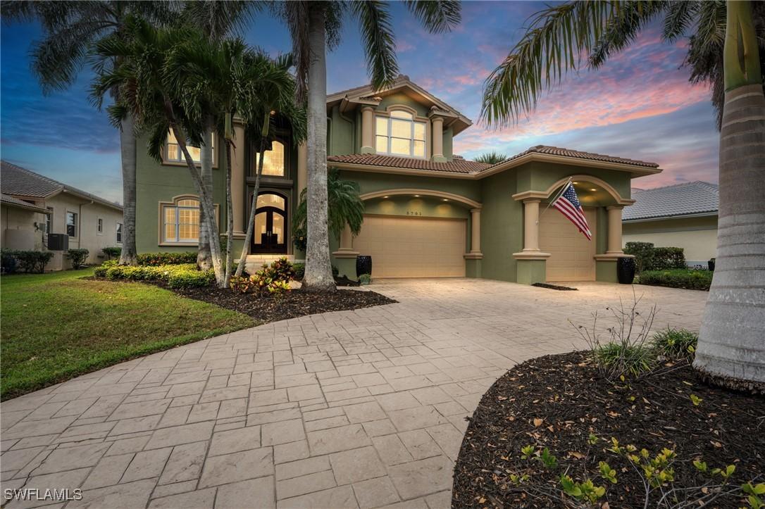 5701 Harborage Dr., Fort Myers, FL 33908