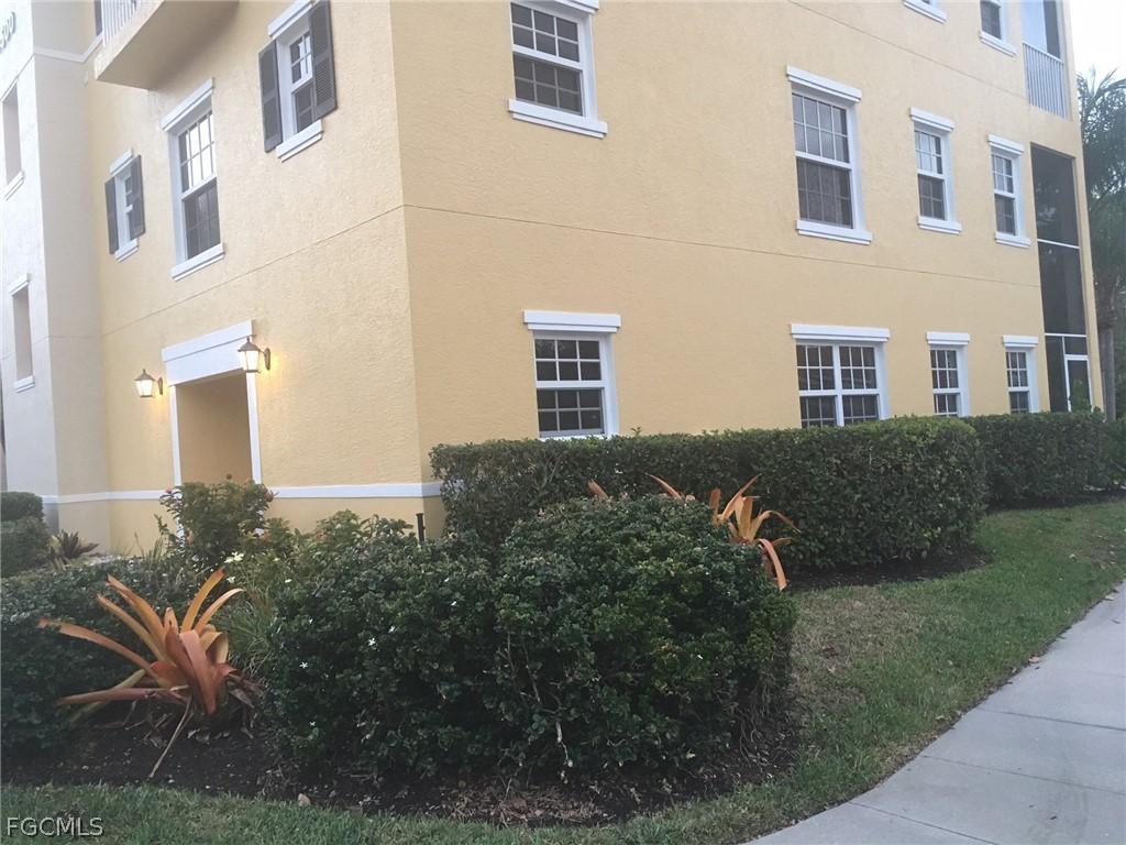 4500 Botanical Place Cir. #107, Naples, FL 34112