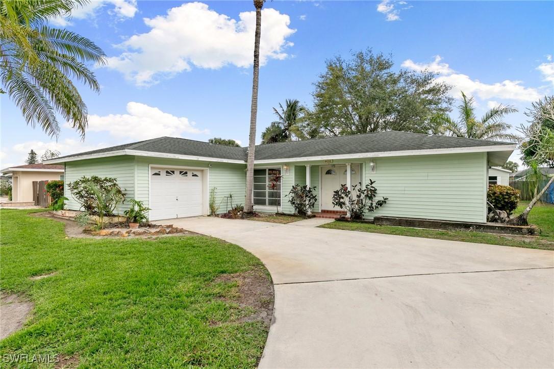 4438 20th Ave., Naples, FL 34116