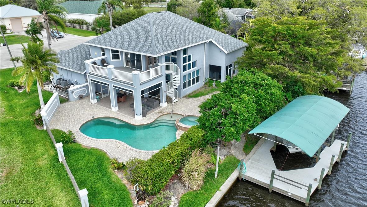 18070 Interlochen Ln., Alva, FL 33920