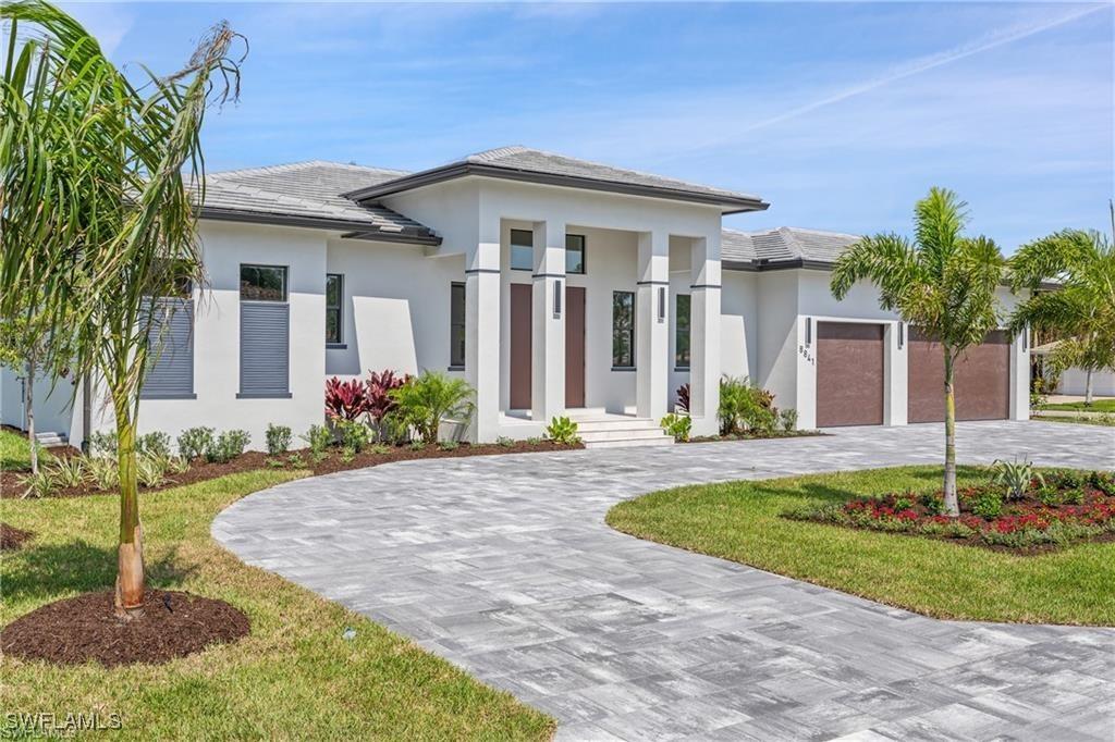 8841 Lely Island Cir., Naples, FL 34113