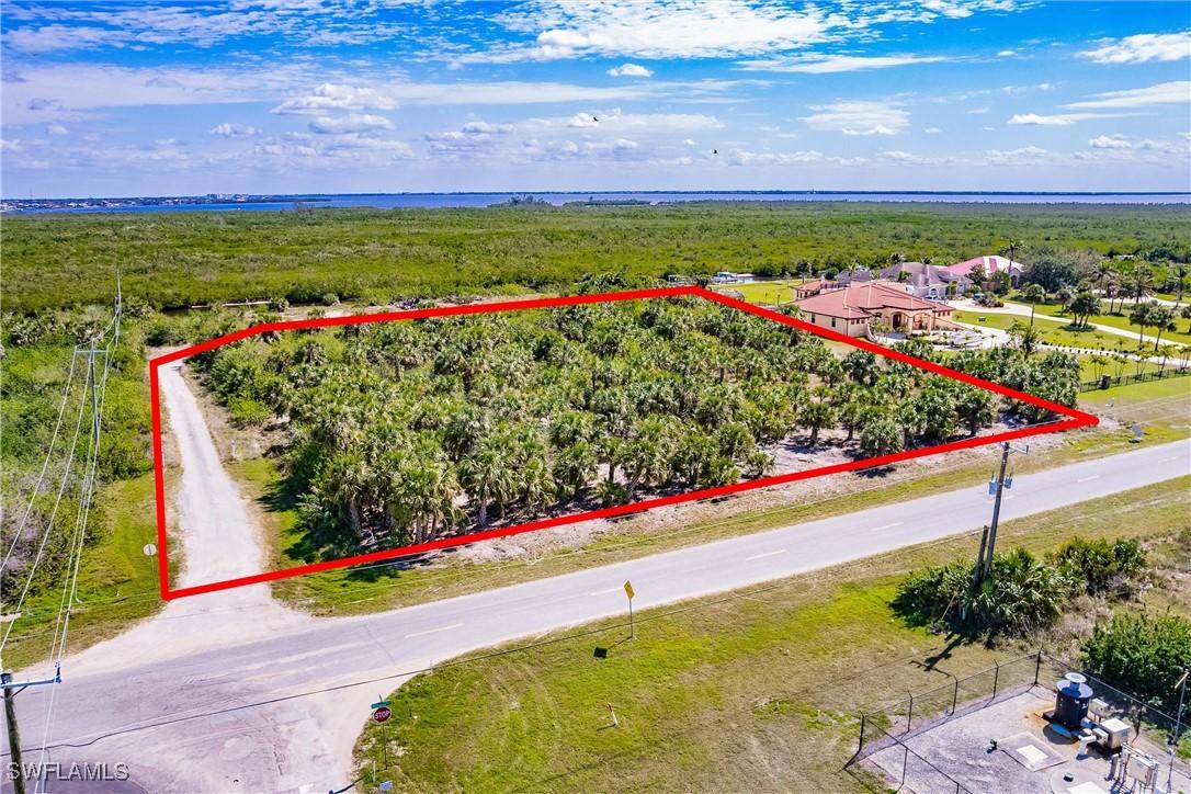 19155 Midway Blvd., Port Charlotte, FL 33948