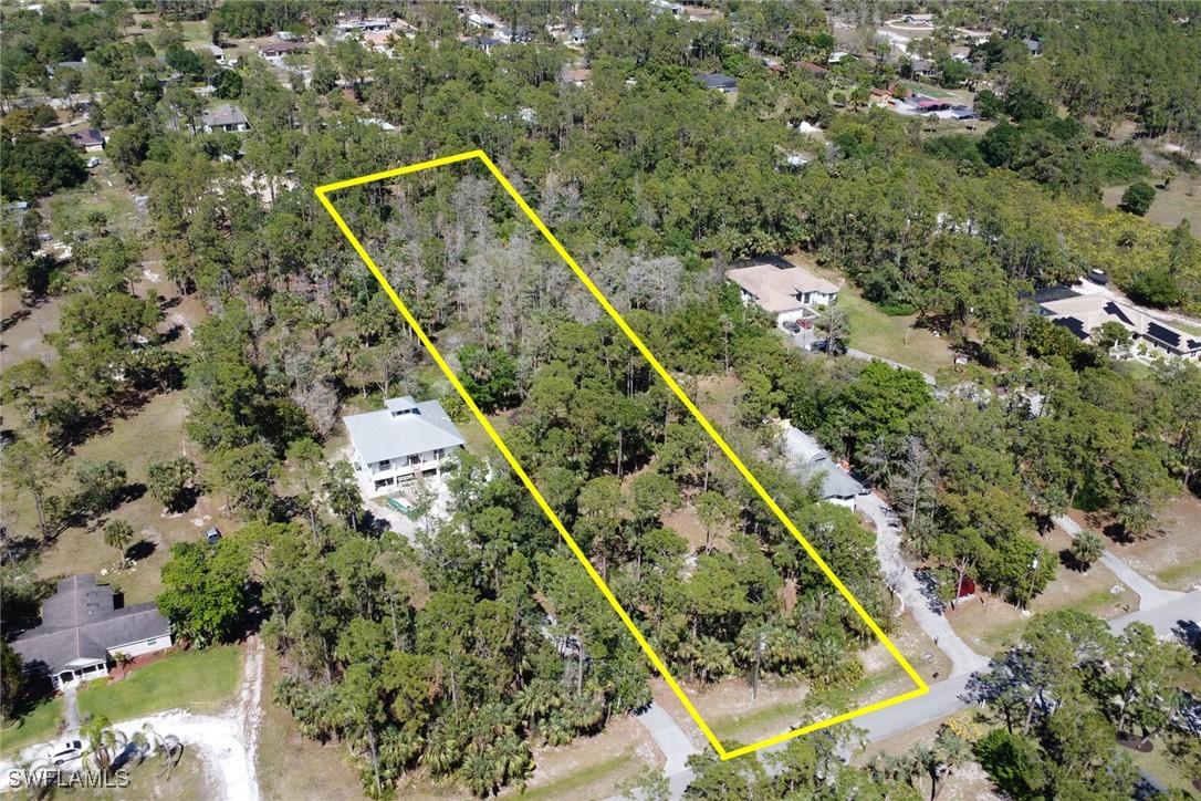 1061 20th Ave., Naples, FL 34120