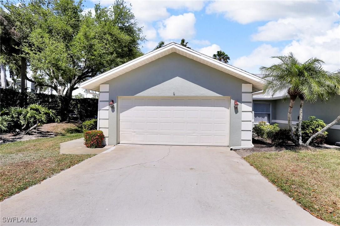 1660 Royal Cir. #101, Naples, FL 34112