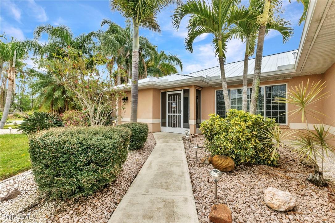 23531 Dunstan Ave., Port Charlotte, FL 33954