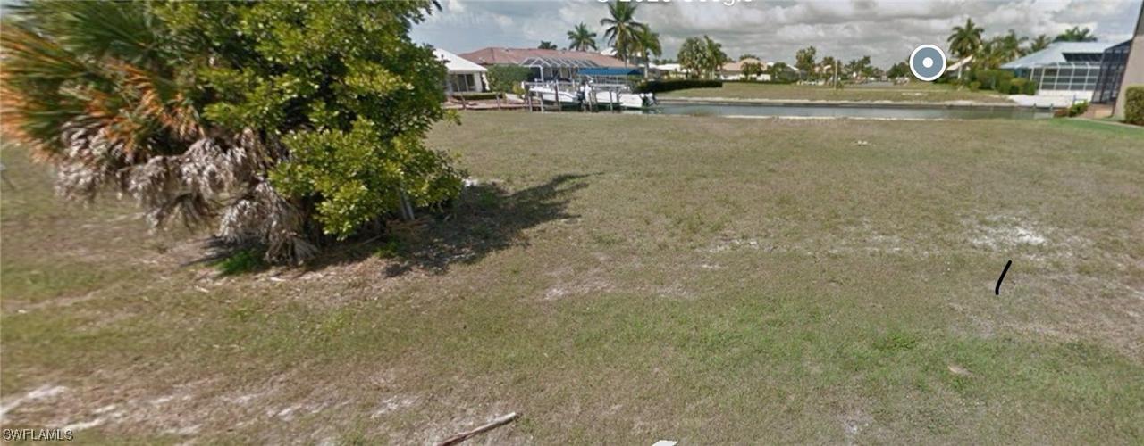 1080 Dana Ct., Marco Island, FL 34145