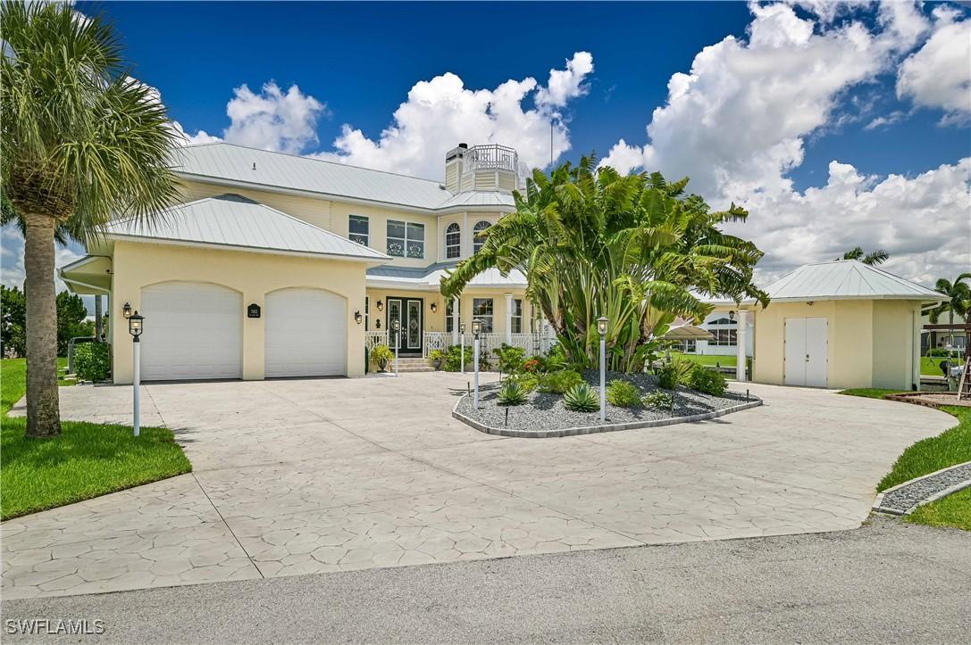 3102 SE 22nd Ave., Cape Coral, FL 33904