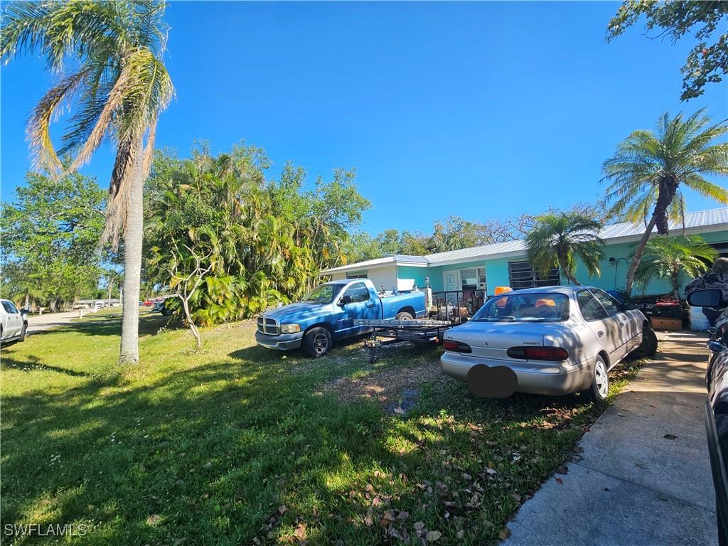 1646 S Hermitage Rd., Fort Myers, FL 33919