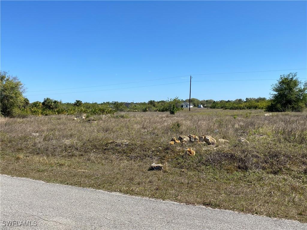 4101 E 17th St., Lehigh Acres, FL 33972