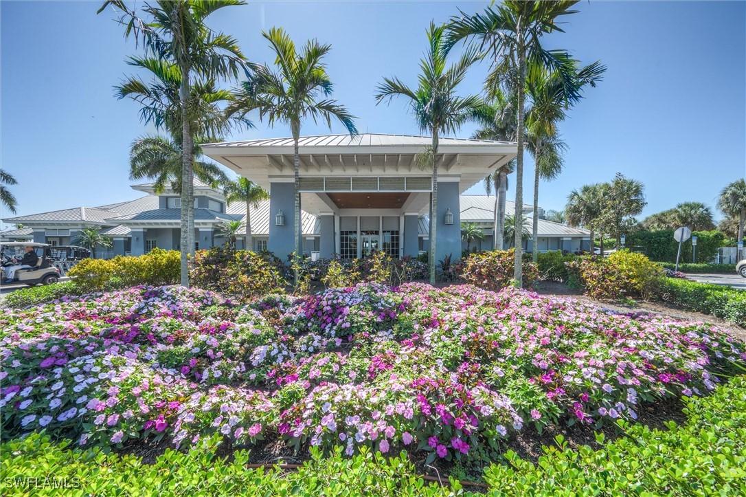 18024 Greenwood Dr., Naples, FL 34114