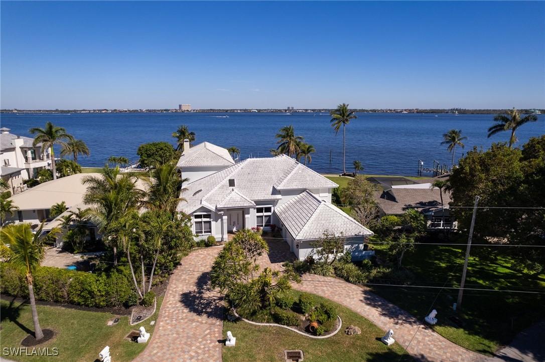 5345 Nautilus Dr., Cape Coral, FL 33904