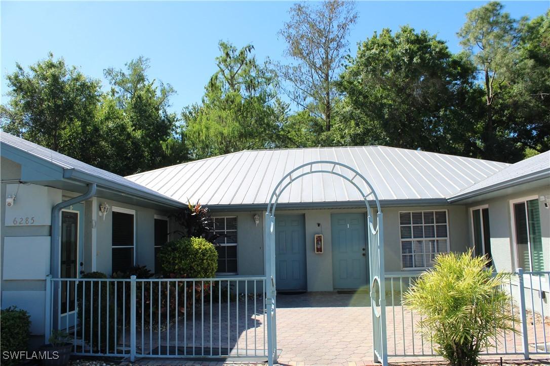 6285 Parkers Hammock Rd. #B, Naples, FL 34112