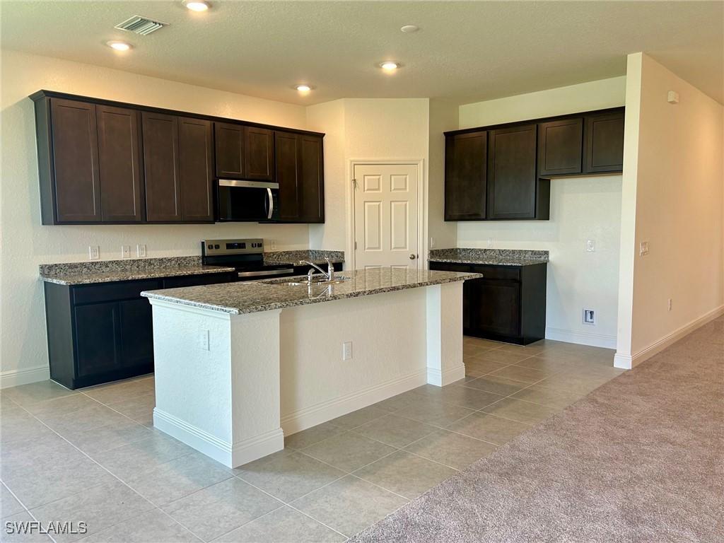2121 NW 27th St., Cape Coral, FL 33993