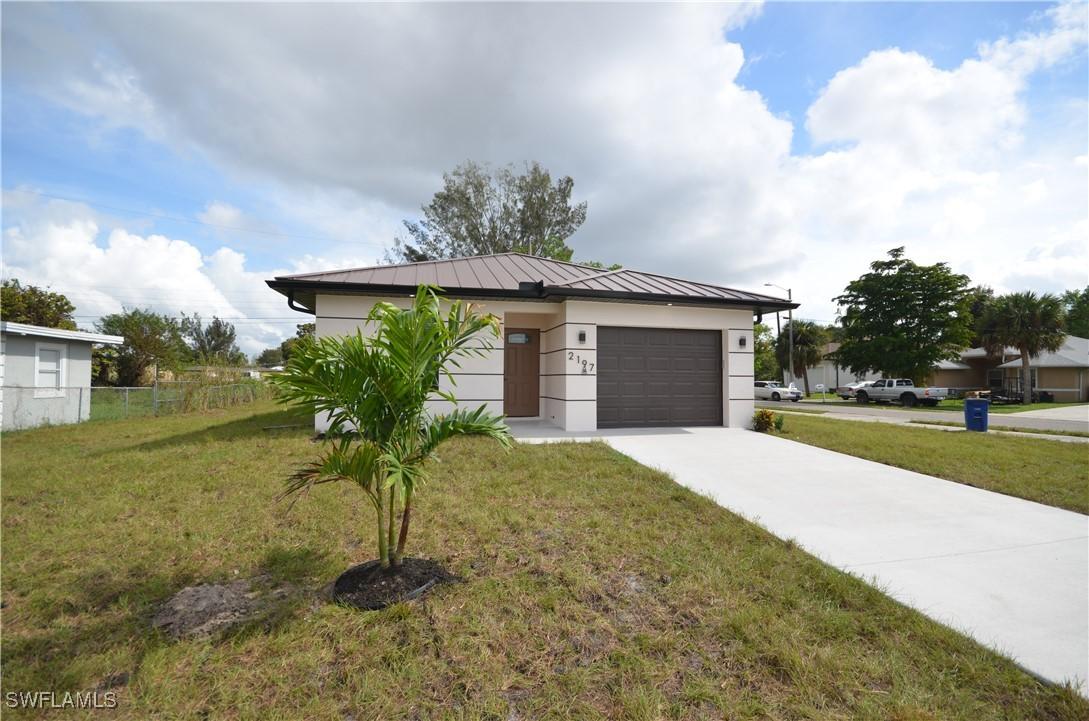 2188 Barker Blvd., Fort Myers, FL 33916