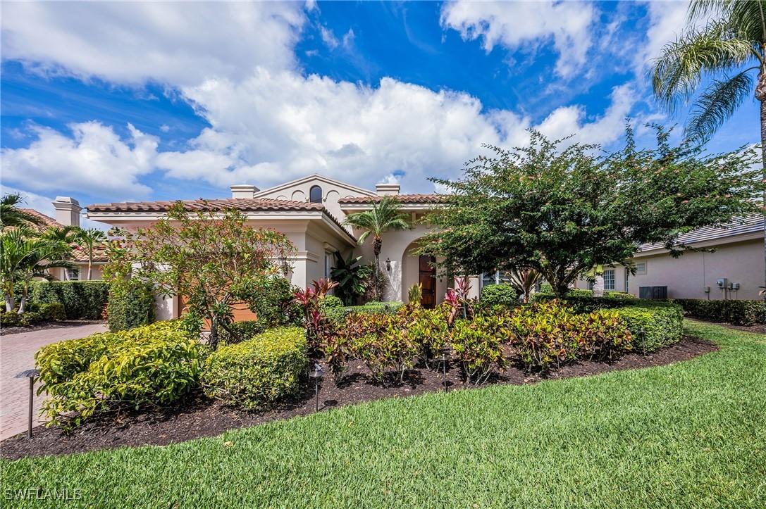 2929 Gardens Blvd., Naples, FL 34105