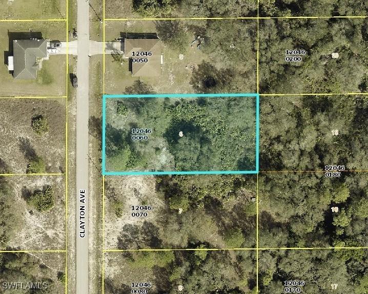 1512 Clayton Ave., Lehigh Acres, FL 33972
