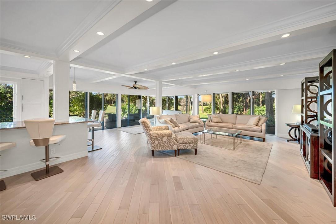 108 Clubhouse Dr. #165, Naples, FL 34105