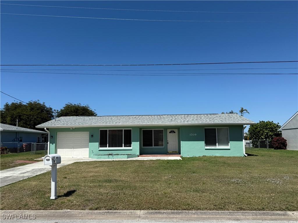 1709 NE 7th Ter., Cape Coral, FL 33909