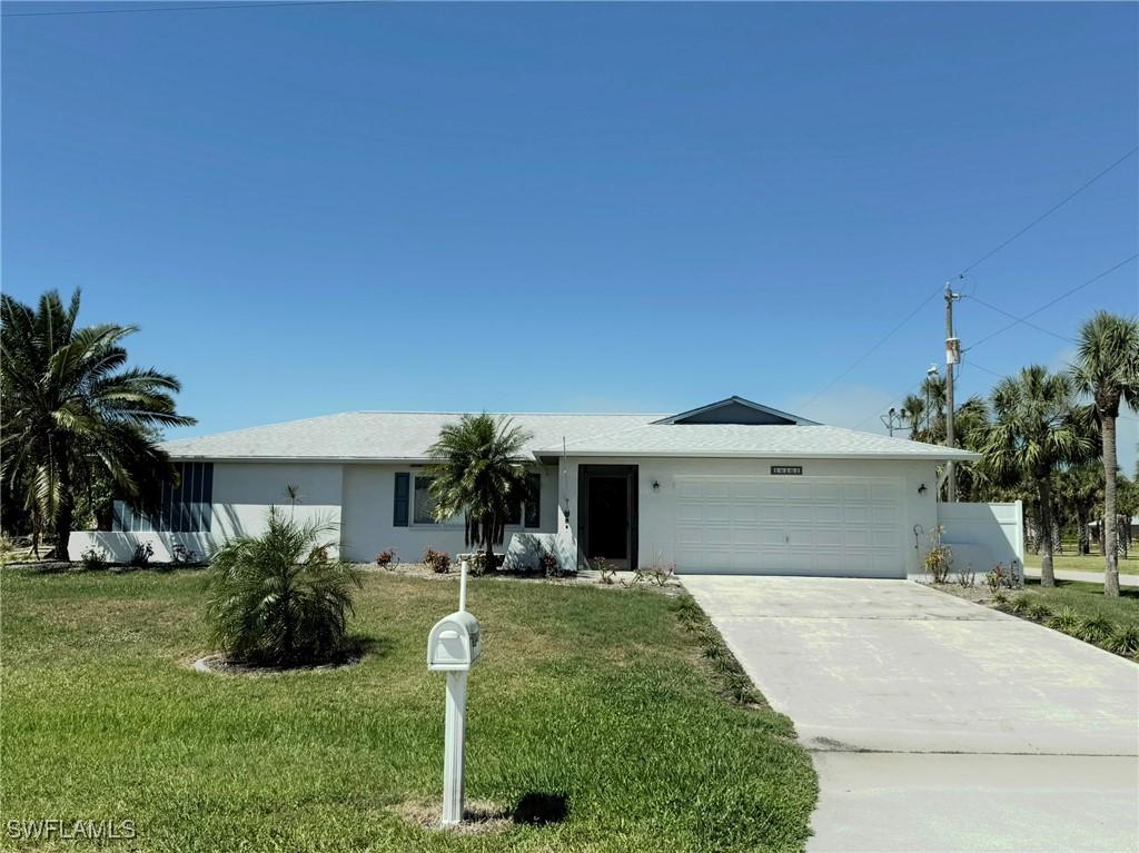 18161 Interlochen Ln., Alva, FL 33920