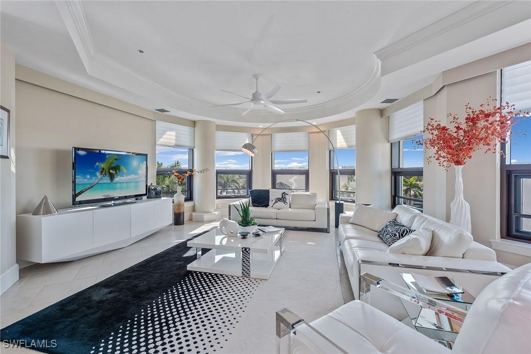 9115 Strada Pl. #5416, Naples, FL 34108