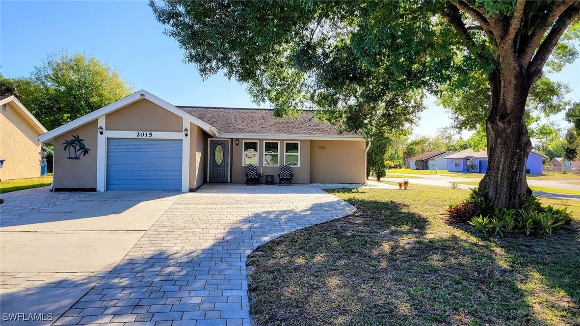 2015 Schooner Dr., Labelle, FL 33935