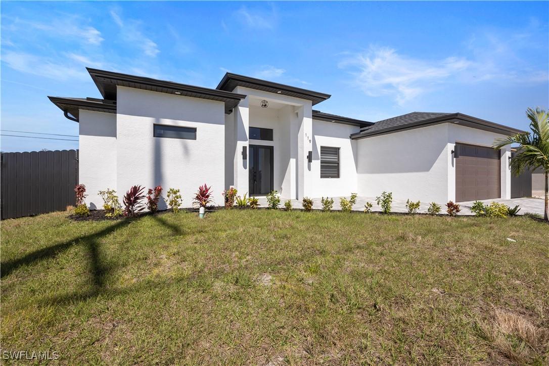 119 Kismet Pkwy., Cape Coral, FL 33909