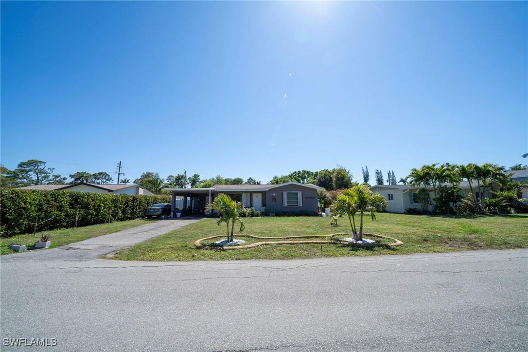 1862 Moreno Ave., Fort Myers, FL 33901