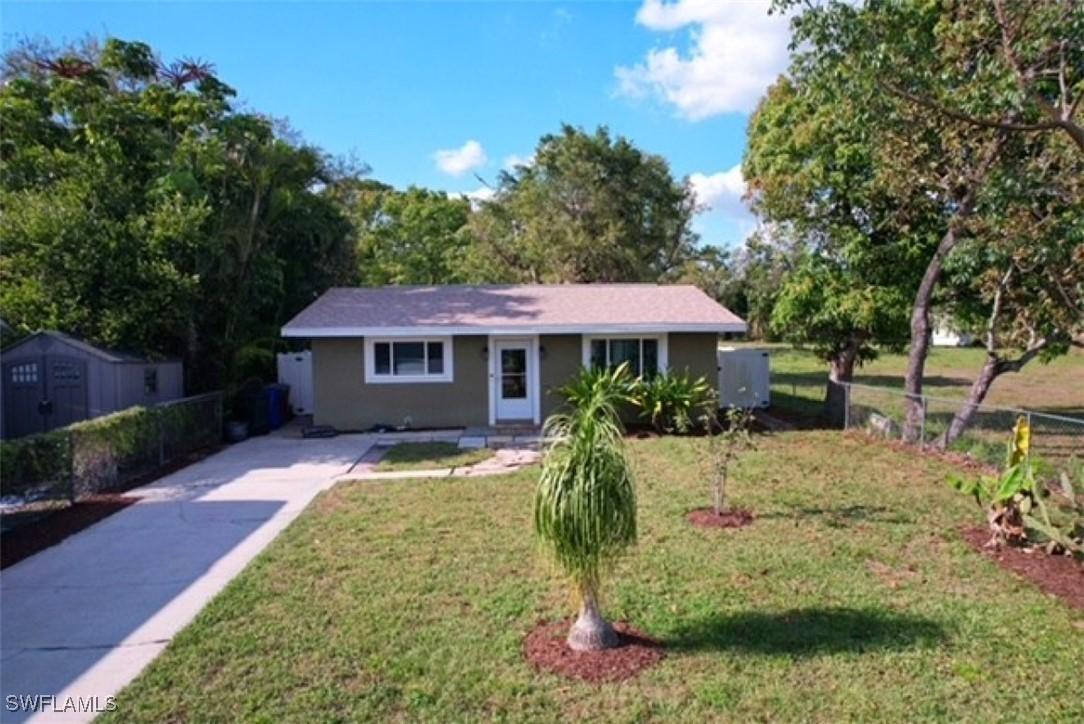 2525 4th St., Fort Myers, FL 33901
