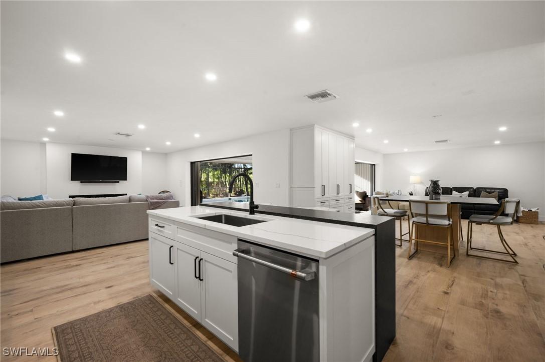 145 Forestwood Dr., Naples, FL 34110