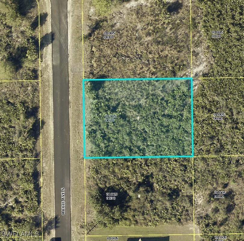 913 Marie Ave., Lehigh Acres, FL 33974