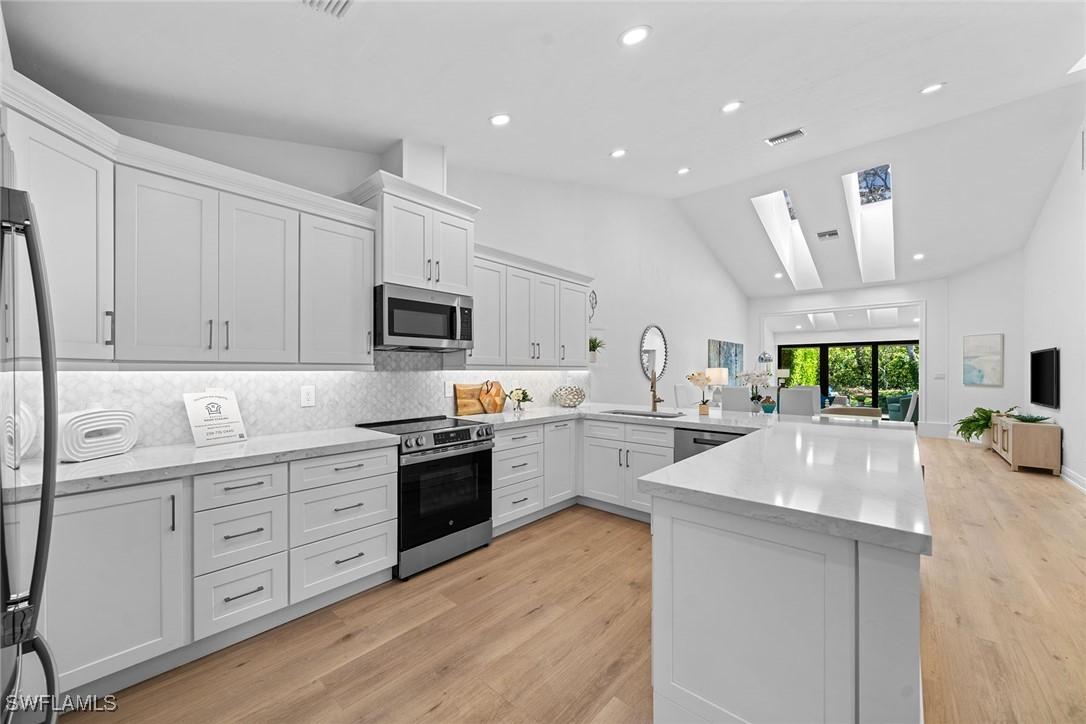 6644 Trident Way, Naples, FL 34108
