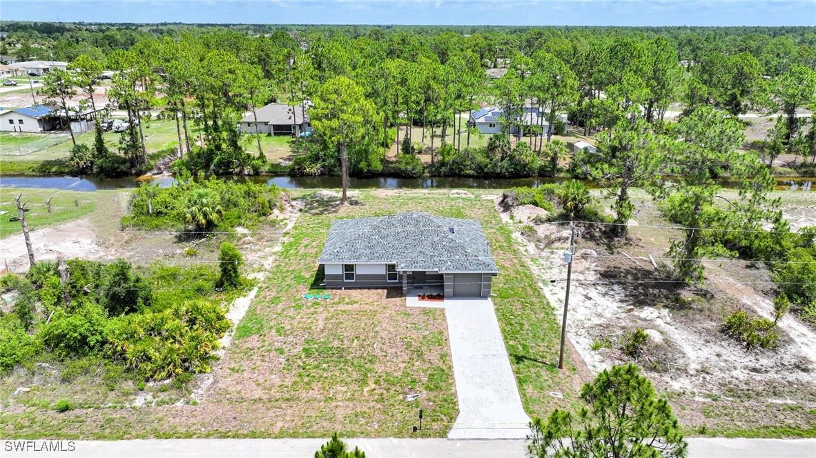 1043 Plantation Rd., Lehigh Acres, FL 33974