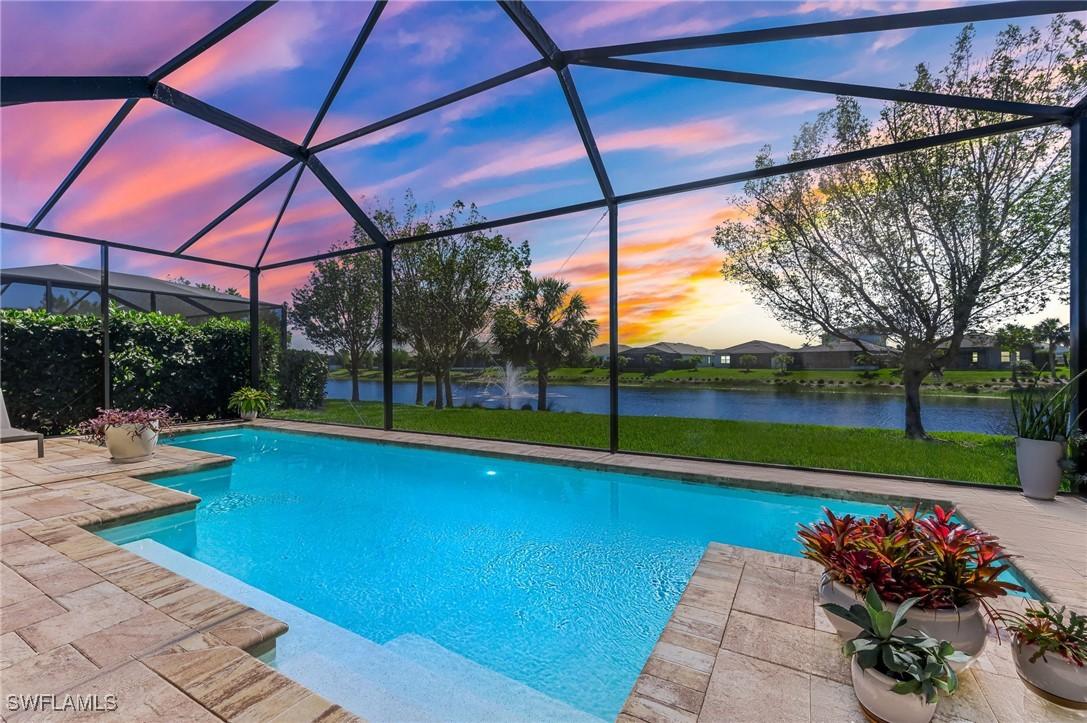8888 Redonda Dr., Naples, FL 34114
