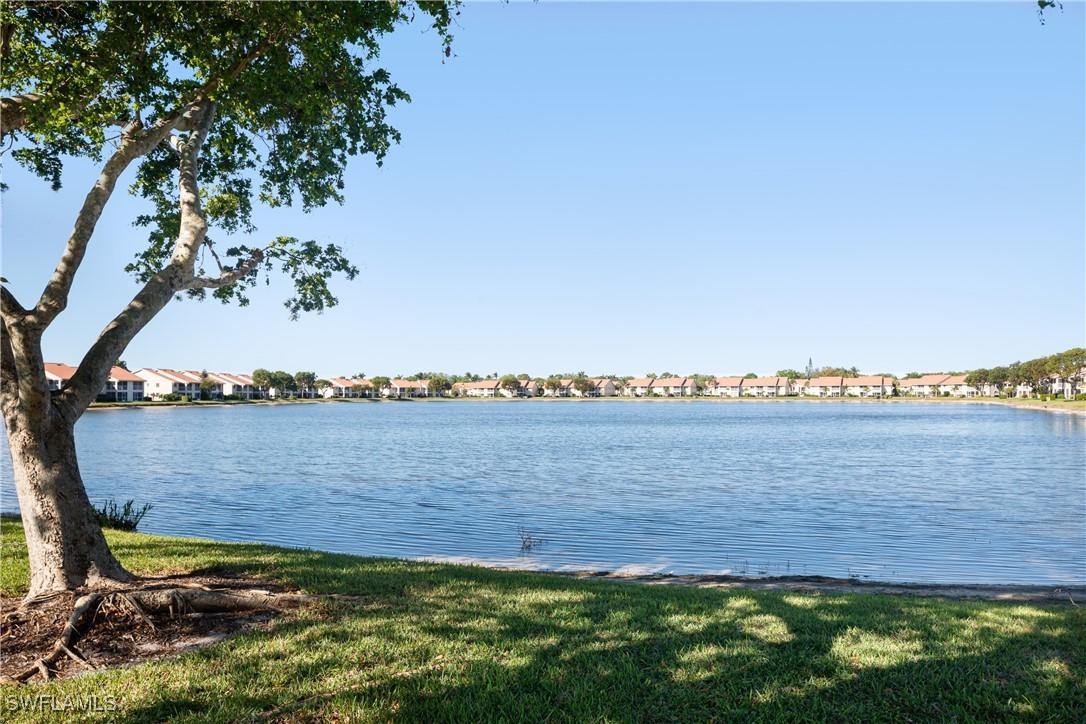 7784 Emerald Cir. #204, Naples, FL 34109