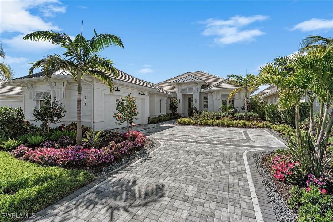 3336 Kumamoto Ln., Naples, FL 34114