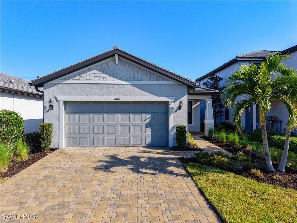 2208 Yellowfin Cir., Naples, FL 34114