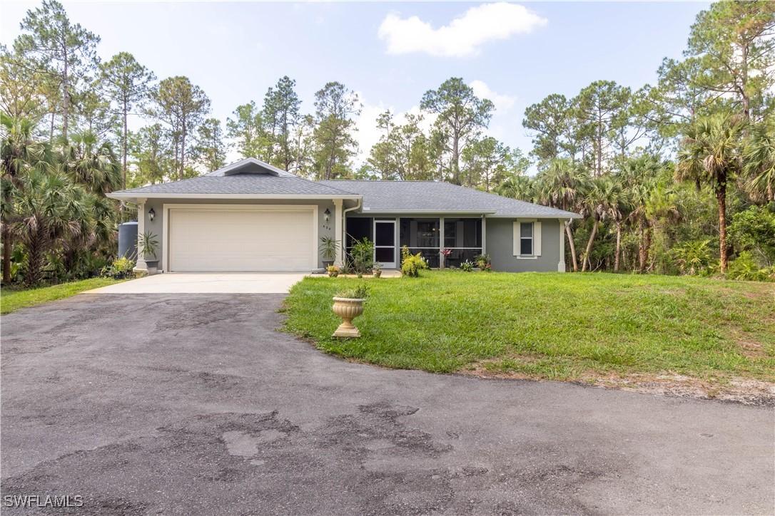 420 20th Ave., Naples, FL 34120