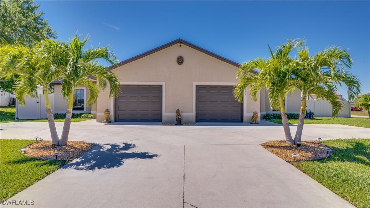 526-528 SE 5th Pl., Cape Coral, FL 33990