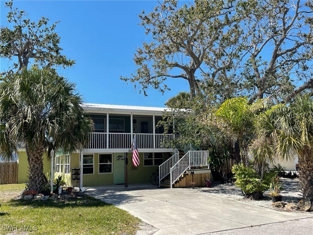 5460 Oak Ridge Ave., Fort Myers Beach, FL 33931