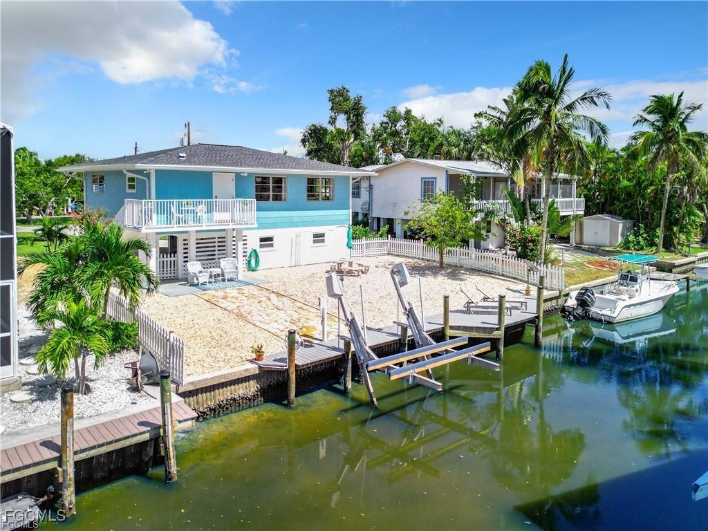 244 Dundee Rd., Fort Myers Beach, FL 33931