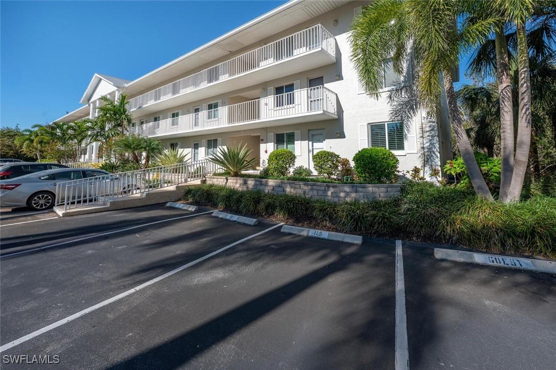 3021 Sandpiper Bay Cir. #E206, Naples, FL 34112