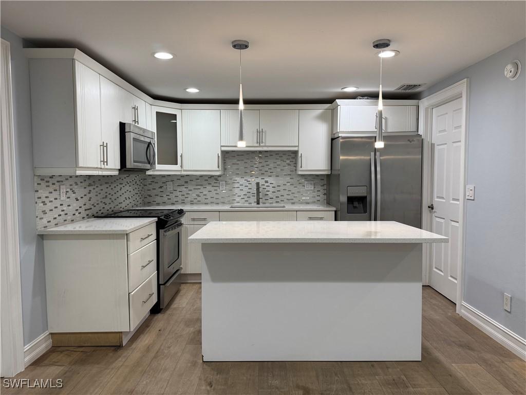 5344 Treetops Dr. #E-2, Naples, FL 34113