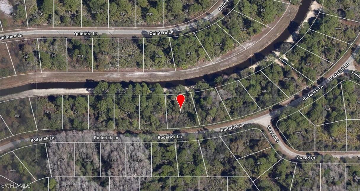 1933 Roderick Ln., Lehigh Acres, FL 33972
