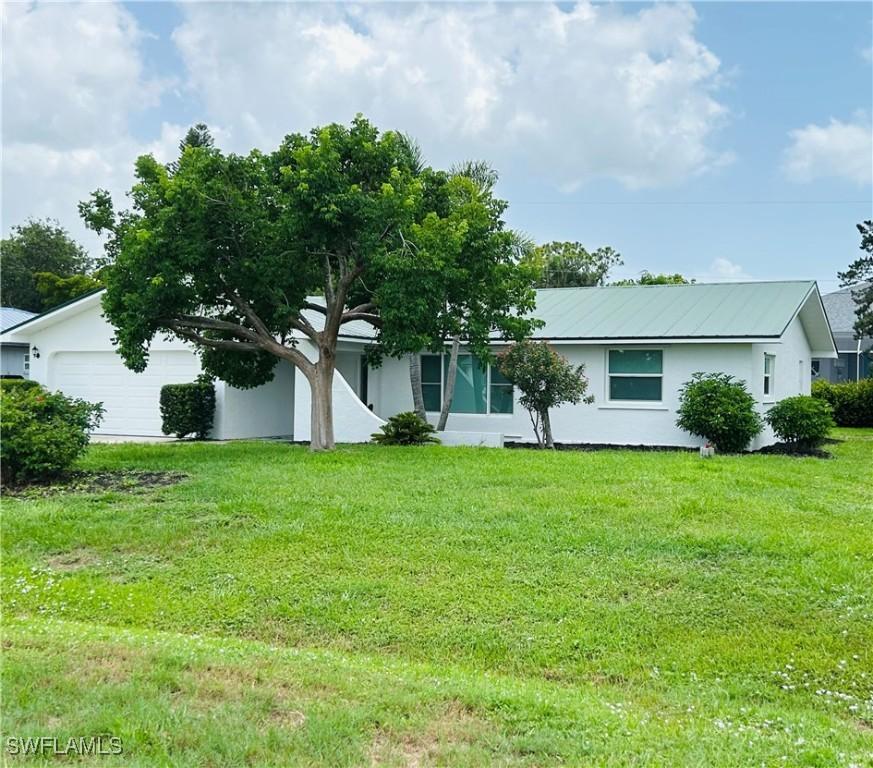 4937 Royal Palm Dr., Estero, FL 33928