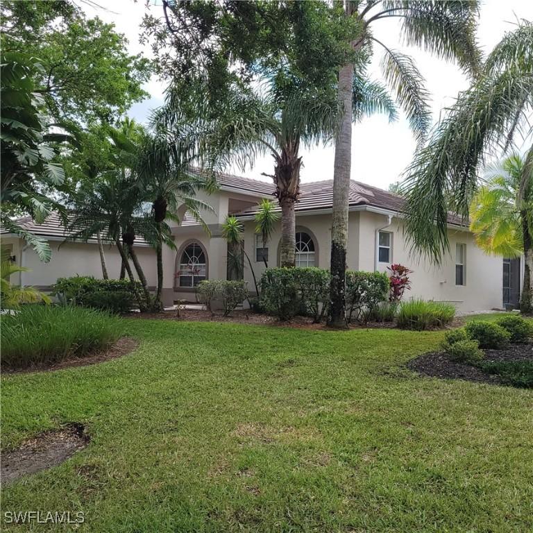 869 Grand Rapids Blvd., Naples, FL 34120