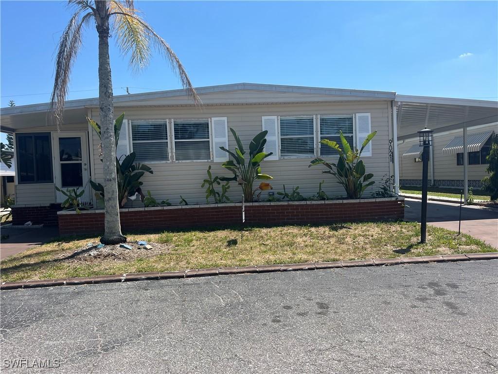 9021 Flamingo Cir., North Fort Myers, FL 33903