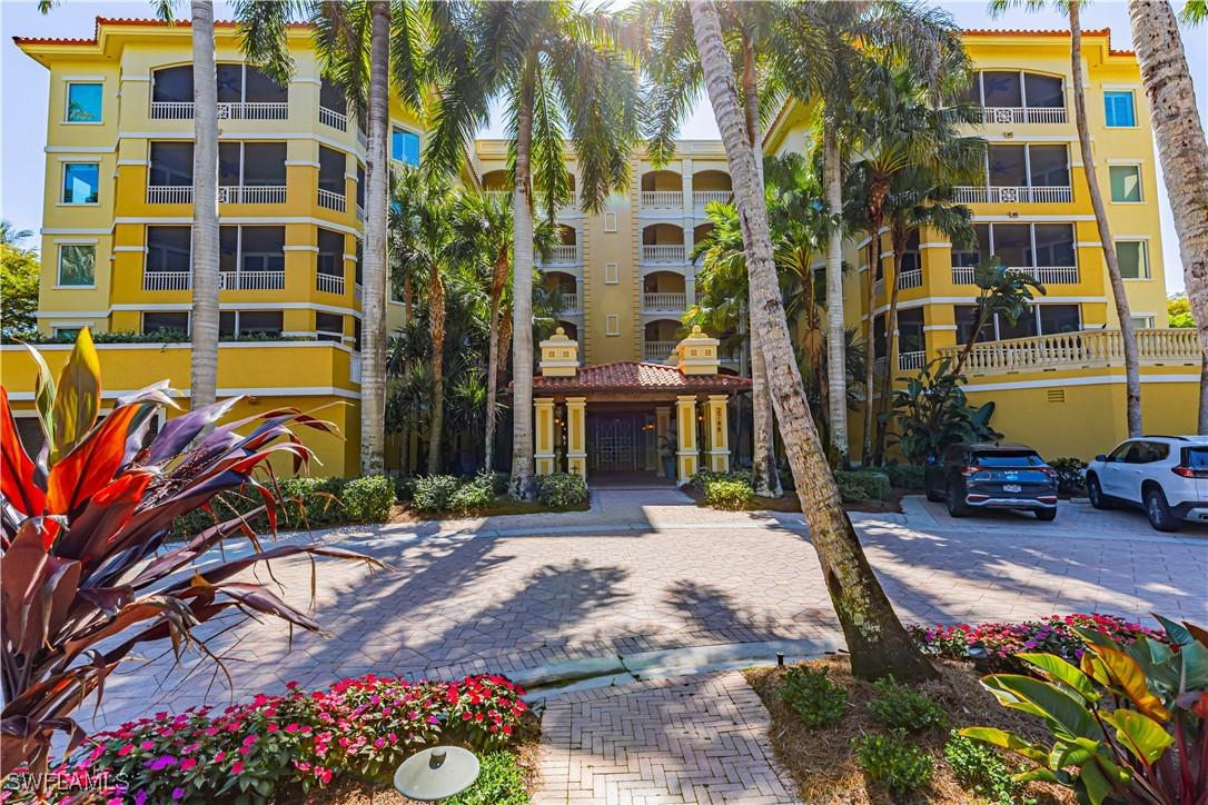 2748 Tiburon Blvd. #C404, Naples, FL 34109