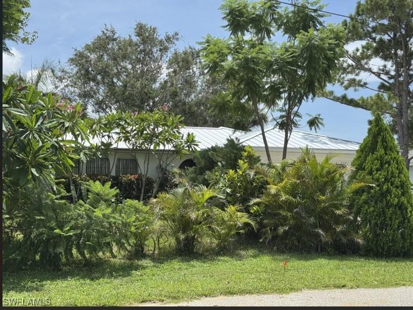 18422 Burkholder Cir., Port Charlotte, FL 33948