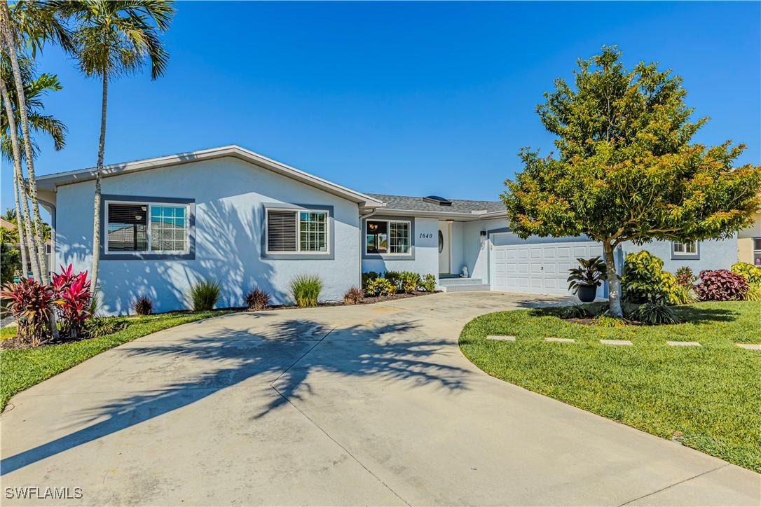 1640 Barbarosa Ct., Marco Island, FL 34145