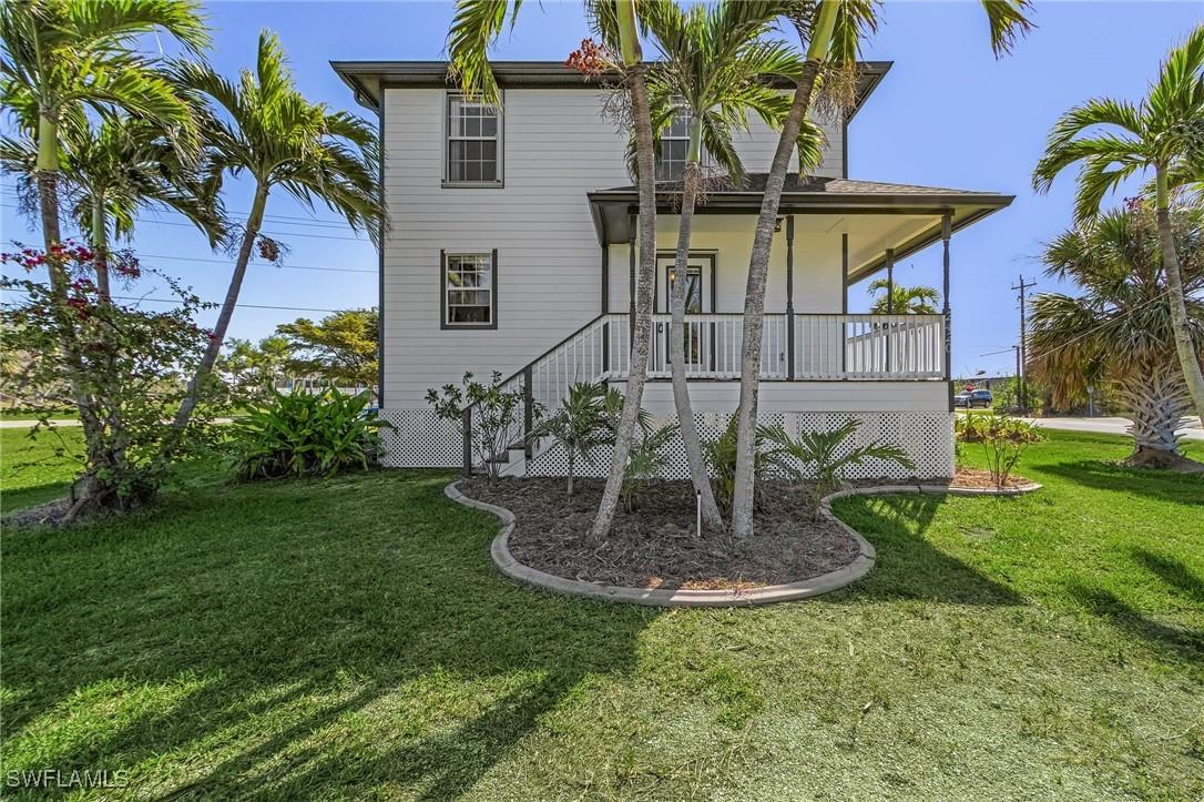 2420 Poinciana Ave., St James City, FL 33956